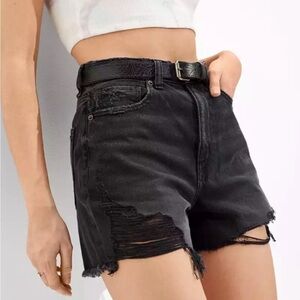 NWT American Eagle 90s Boyfriend Mid Rise Black Shorts sz 14/ 32